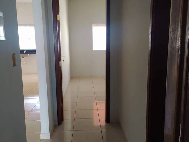 Casa para Venda em Araguari - 3