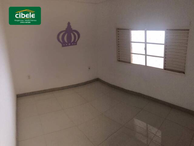Casa para Venda em Araguari - 5