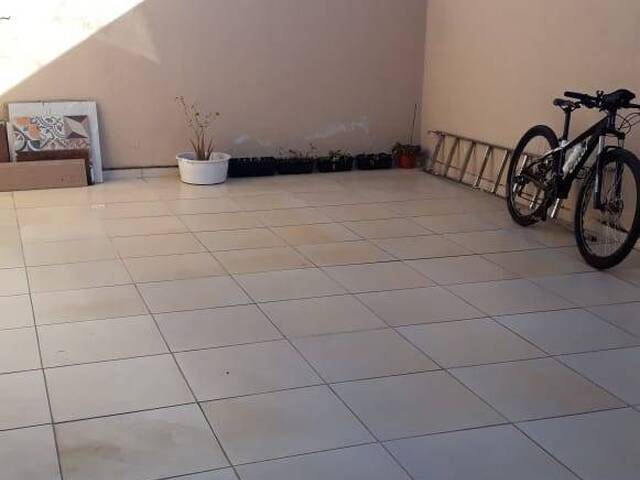 Casa para Venda em Araguari - 2