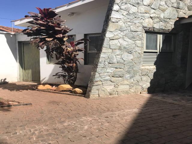 #VD 1862 - Casa para Venda em Araguari - MG