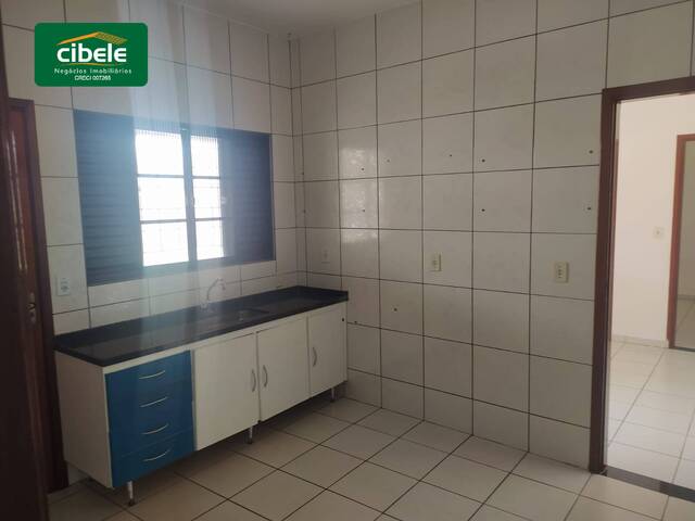 Casa para Venda em Araguari - 3