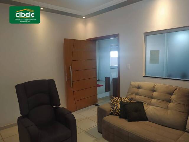 Casa para Venda em Araguari - 3