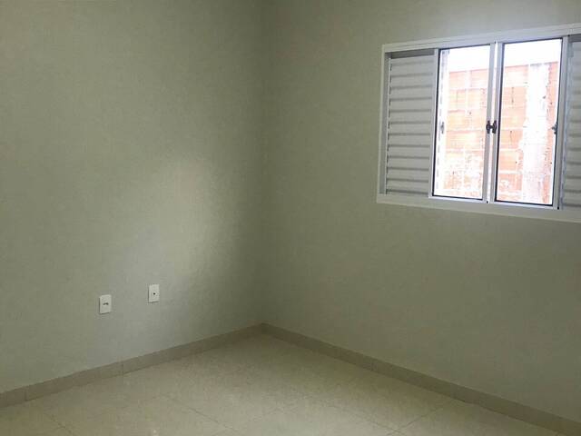 Casa para Venda em Araguari - 2