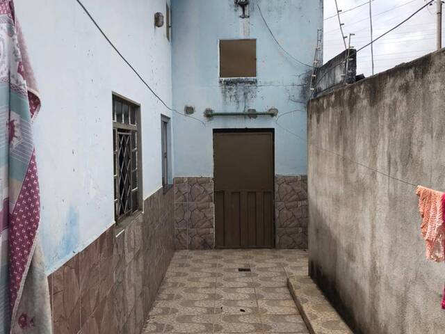 Casa para Venda em Araguari - 3