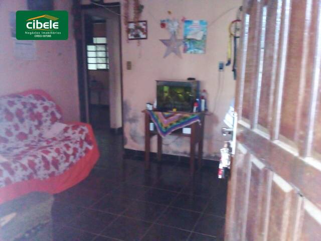 Casa para Venda em Araguari - 2
