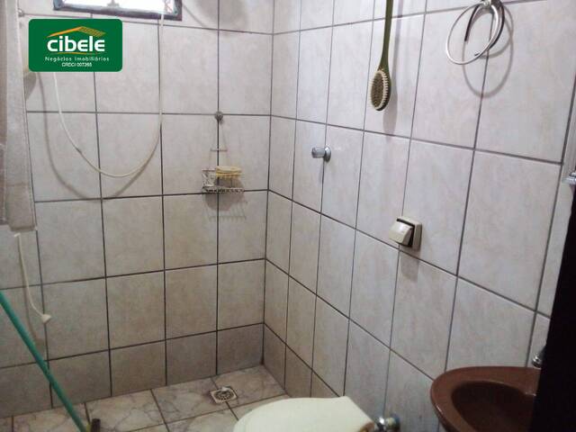 Casa para Venda em Araguari - 4