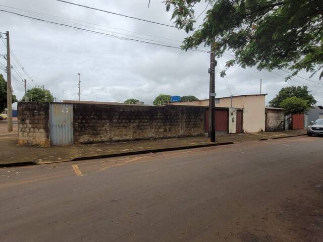 Casa para Venda em Araguari - 2