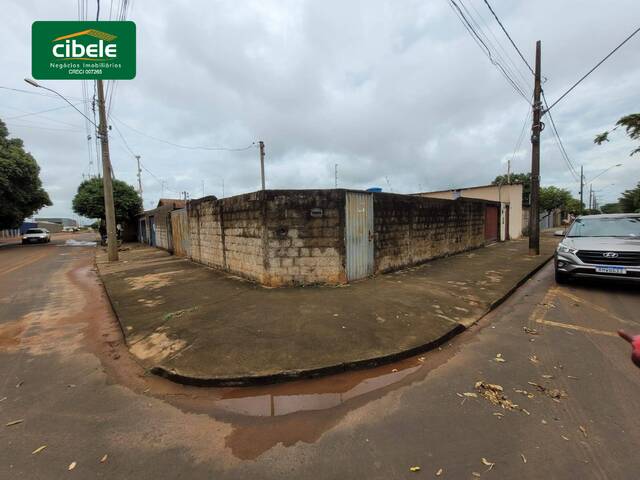 Casa para Venda em Araguari - 3