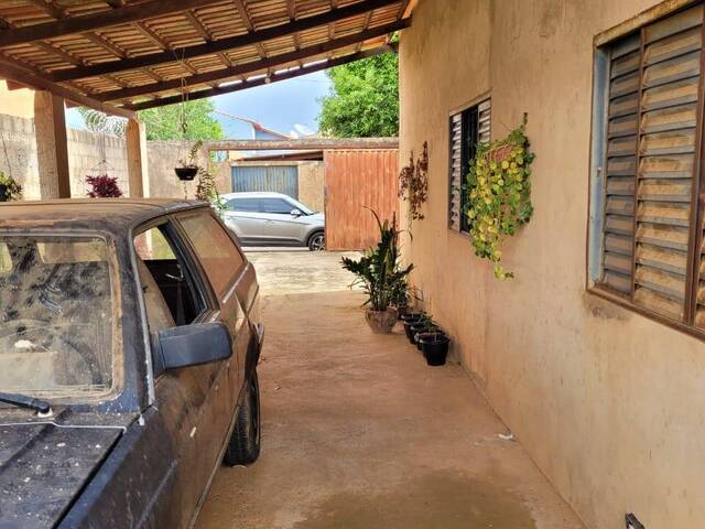 Casa para Venda em Araguari - 4