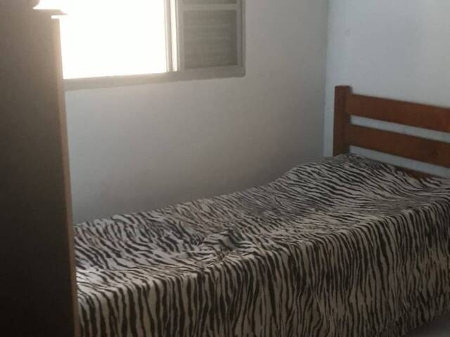 Casa para Venda em Araguari - 3
