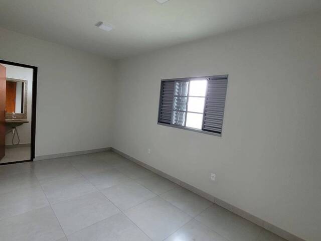Casa para Venda em Araguari - 4
