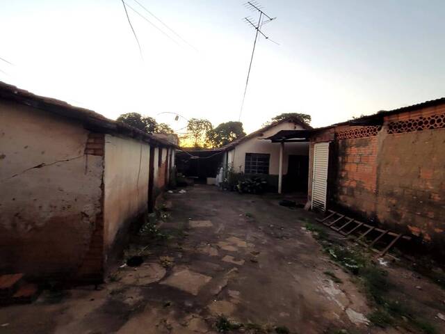 #VD 2002 - Área para Venda em Araguari - MG - 2