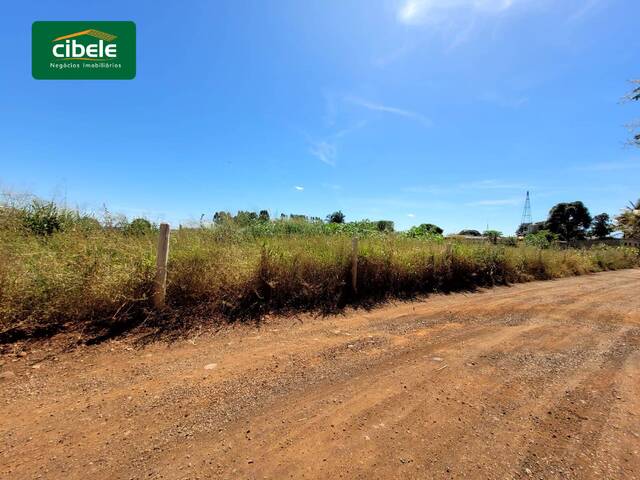 #VD 2003 - Área para Venda em Araguari - MG - 2