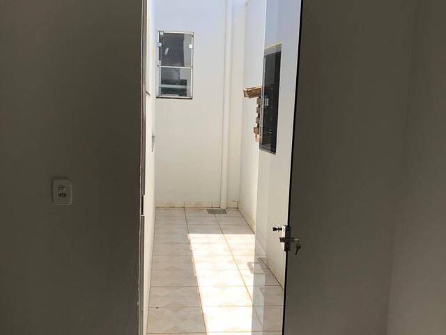 Casa para Venda em Araguari - 2