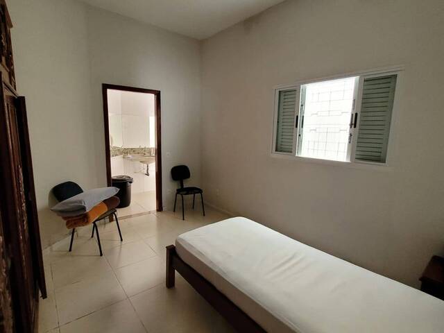 Casa para Venda em Araguari - 5