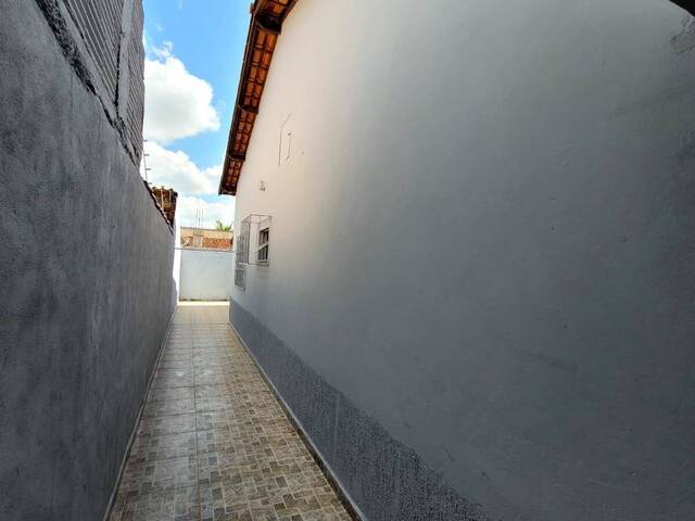 Casa para Venda em Araguari - 2
