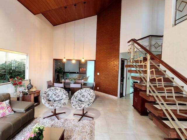 #VD 2049 - Apartamento para Venda em Araguari - MG - 1