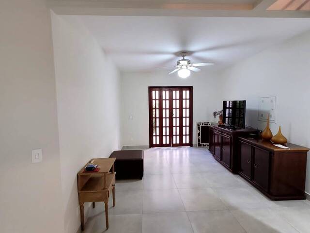 Apartamento para Venda em Araguari - 5