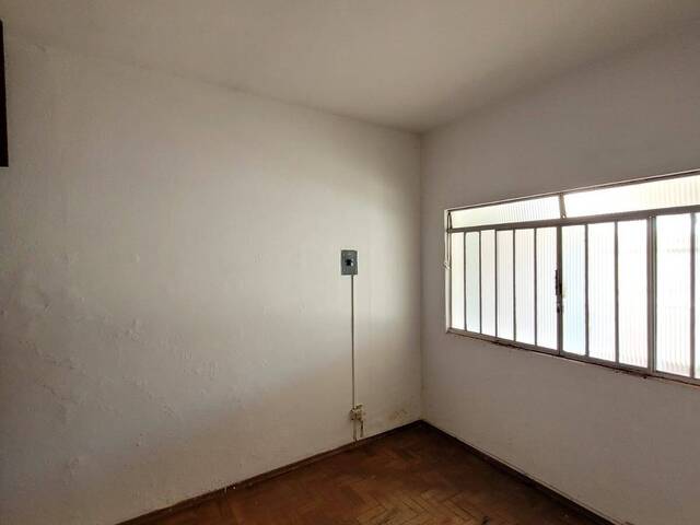 Casa para Venda em Araguari - 3