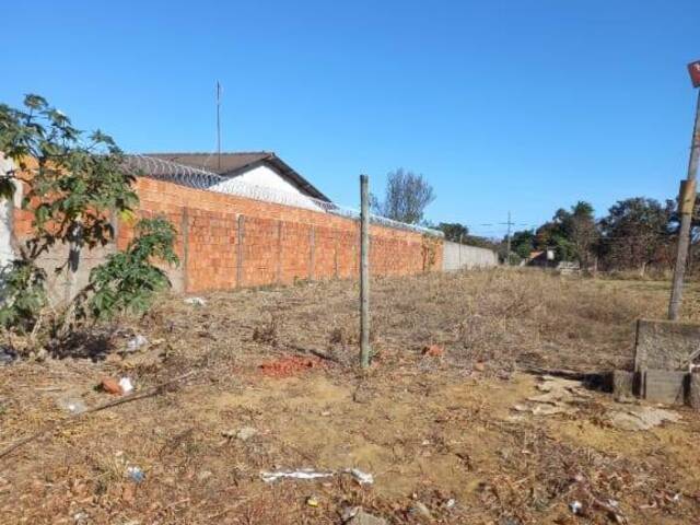 #VD 2073 - Área para Venda em Araguari - MG - 1