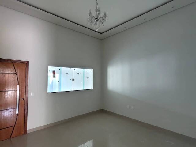 Casa para Venda em Araguari - 5