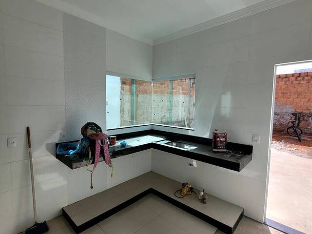 #VD 2075 - Casa para Venda em Araguari - MG