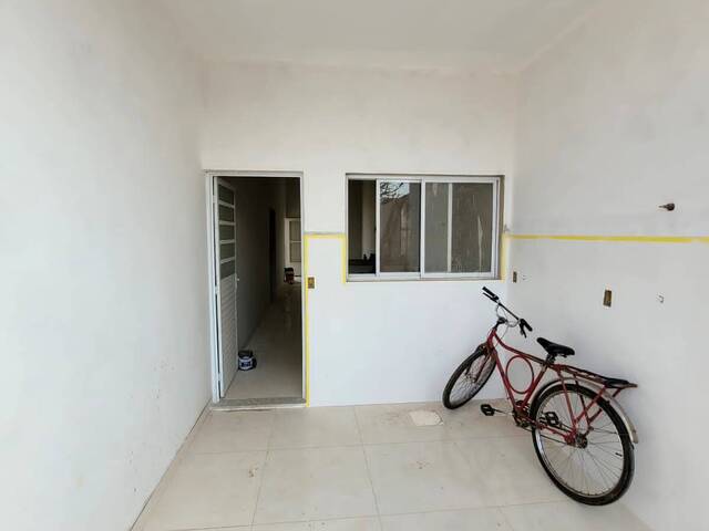 Casa para Venda em Araguari - 3