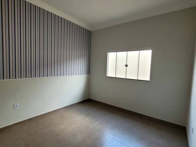 Casa para Venda em Araguari - 5
