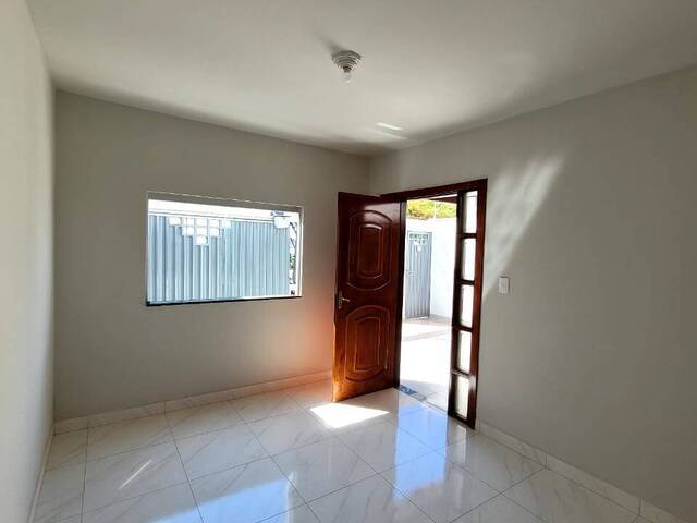 Casa para Venda em Araguari - 3