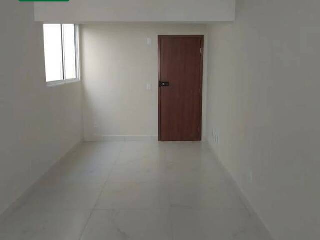 #VD 2131 - Apartamento para Venda em Araguari - MG - 1