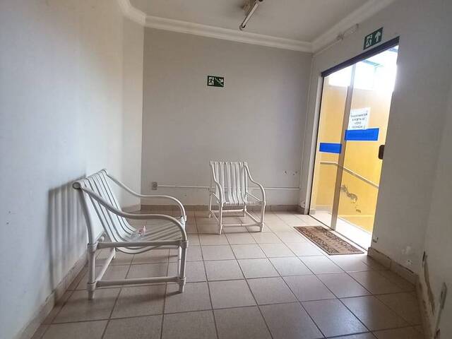 #VD 2135 - Apartamento para Venda em Araguari - MG - 2