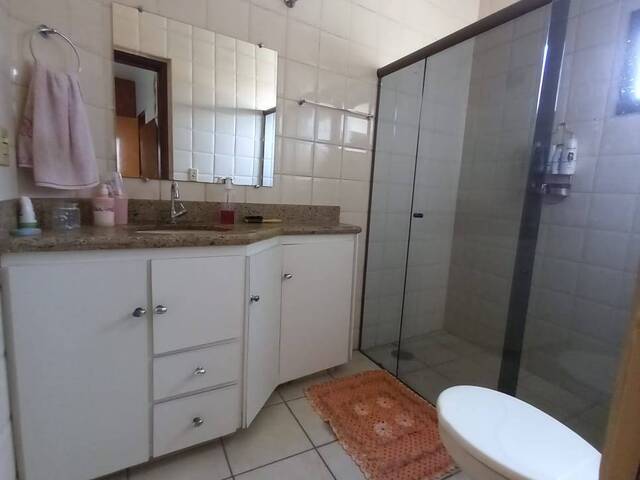 Apartamento para Venda em Araguari - 4