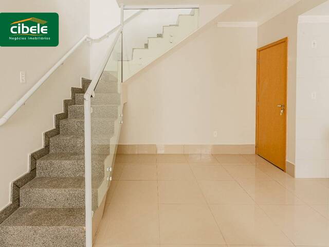 #VD 2136 - Apartamento para Venda em Uberlândia - MG - 2