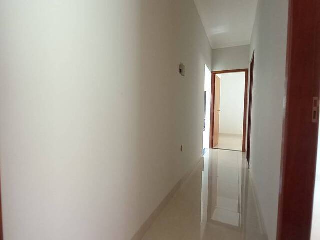 #VD 2138 - Casa para Venda em Araguari - MG
