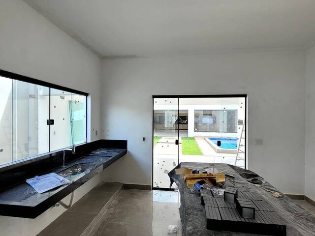 Casa para Venda em Araguari - 2