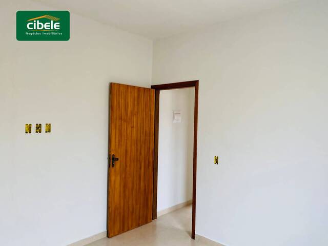 #VD 2157 - Casa para Venda em Araguari - MG