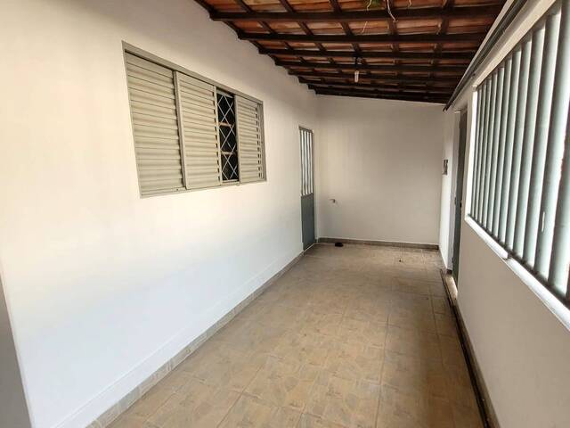 Casa para Venda em Araguari - 2