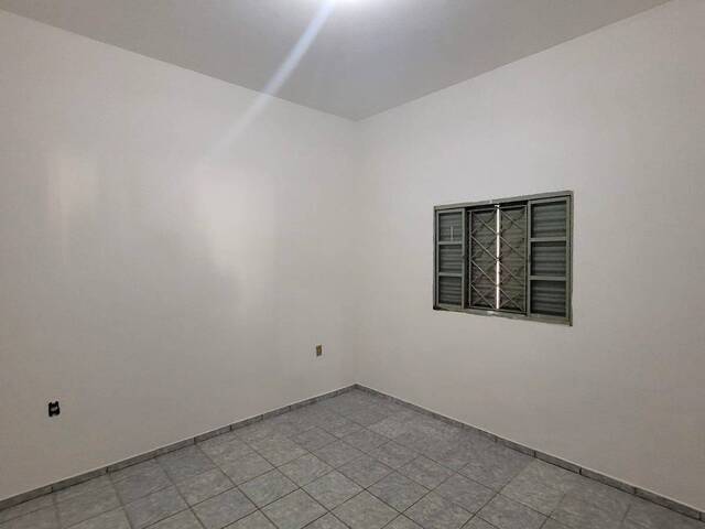 Casa para Venda em Araguari - 5