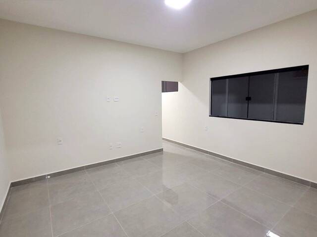 #VD 2173 - Casa para Venda em Araguari - MG