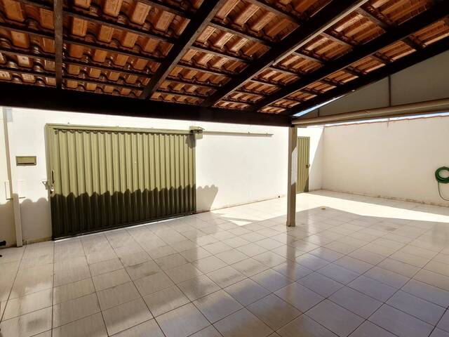 Casa para Venda em Araguari - 4
