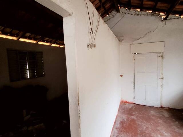Casa para Venda em Araguari - 5