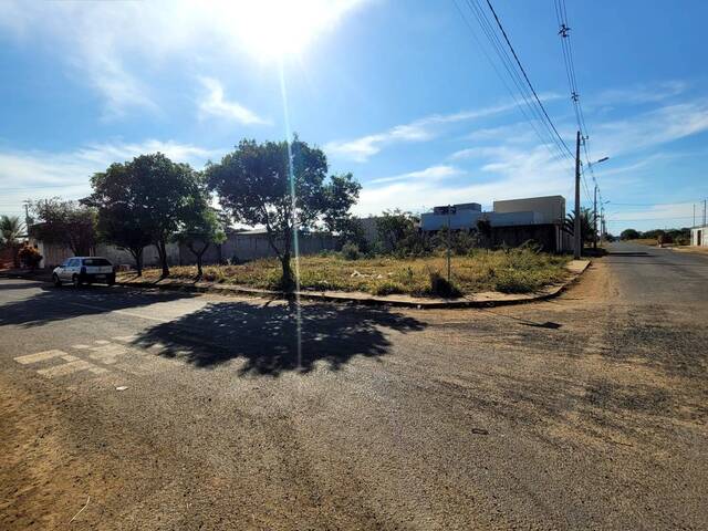 #VD 2182 - Área para Venda em Araguari - MG - 1
