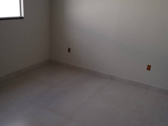 Casa para Venda em Araguari - 4