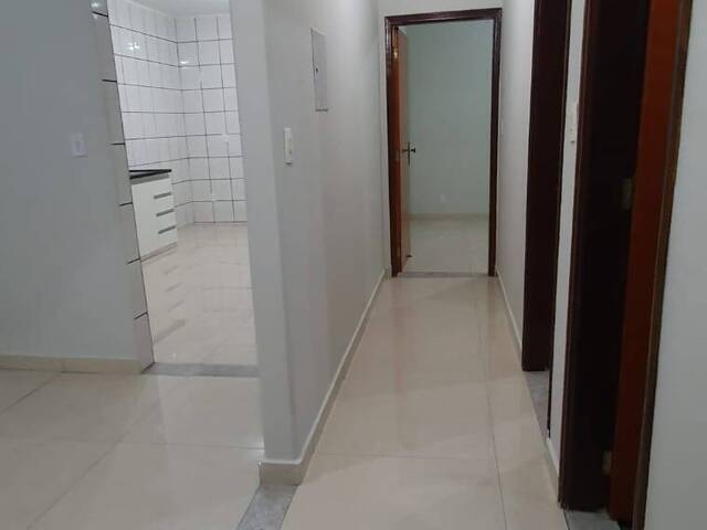 Casa para Venda em Araguari - 3