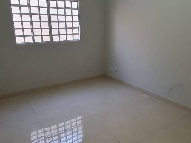 Casa para Venda em Araguari - 4