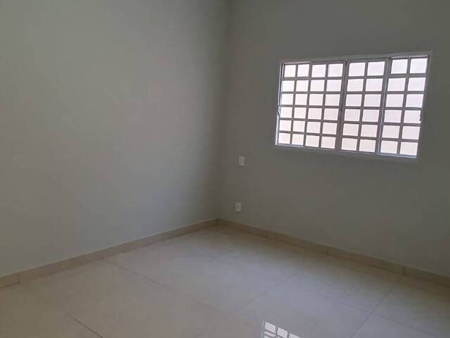 Casa para Venda em Araguari - 5