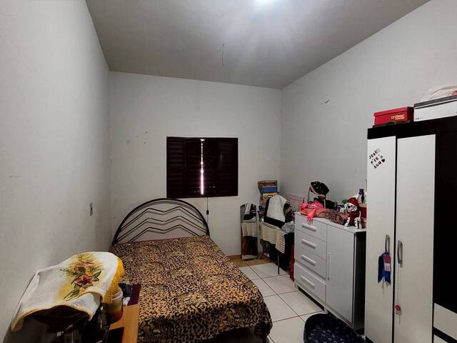 Casa para Venda em Araguari - 2