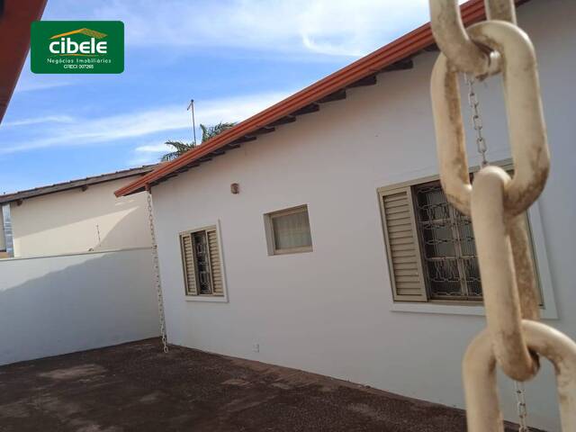 Casa para Venda em Araguari - 2