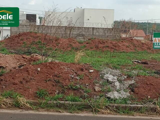 #VD 2242 - Área para Venda em Araguari - MG - 1