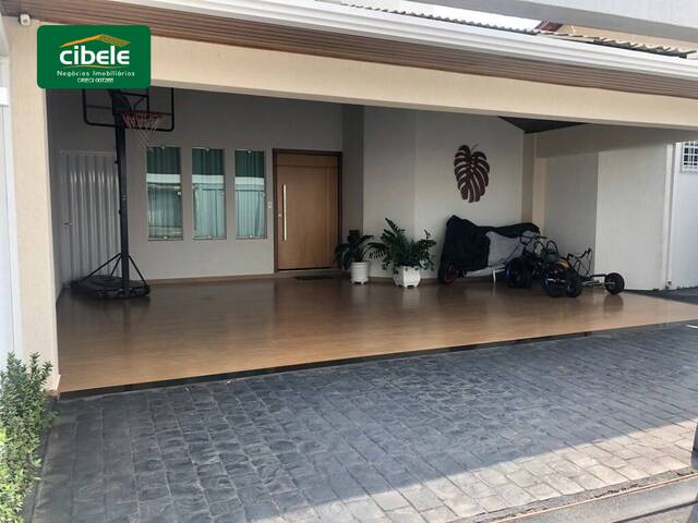 #VD 2246 - Casa para Venda em Araguari - MG